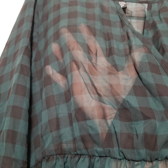 Torrid - Plus Size Green & Black Checkered Blouse - Sheer - Size 2 (2X) - Picture 4 of 7